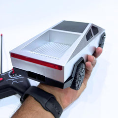 Tesla Cybertruck 2.4GHz Radio-Controlled Truck Custom Controller Working Headlights & Taillights, For Kids Play / AMZ